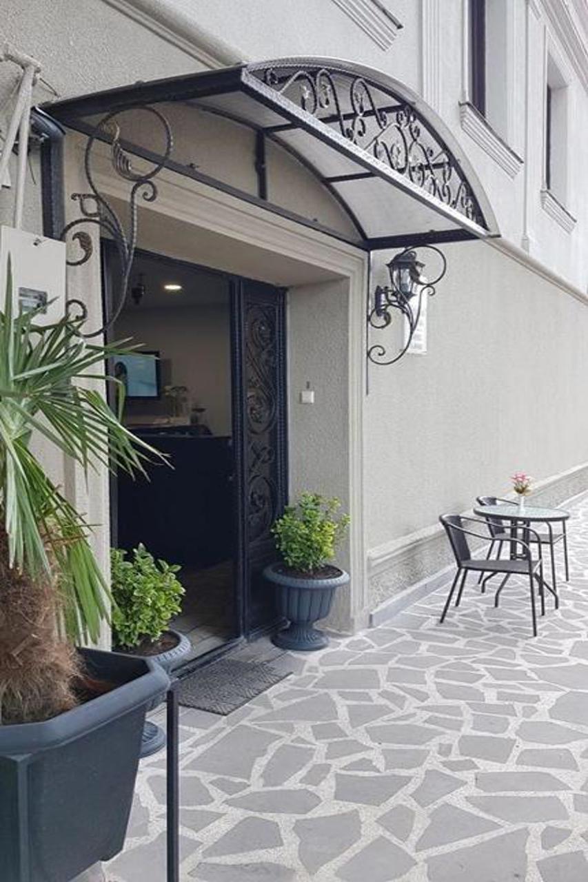 Classic Hotel Tbilisi Exterior foto